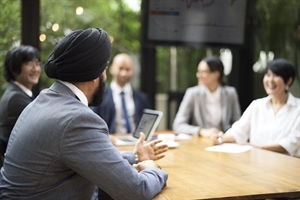 Senior Leader Roundtable Adoping AI with integrity Senior Leader Roundtable Adoping AI with integrity
